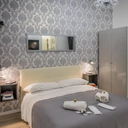 招待所 罗马客房旅馆 4*