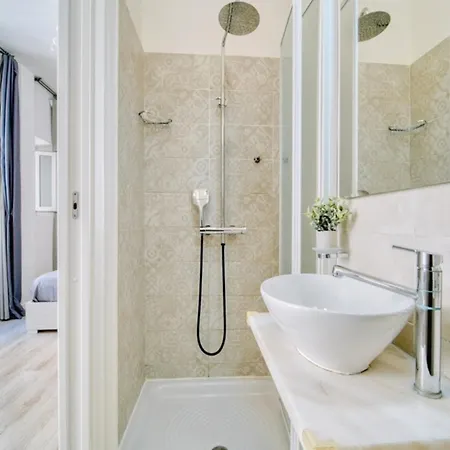 Inside By Dot Guest house Rome
