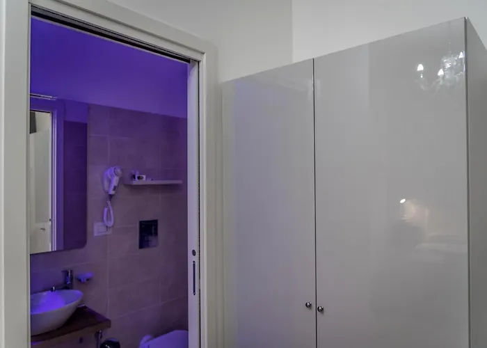 בית הארחה Inside 4*