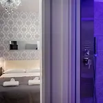 Inside 4* Rome